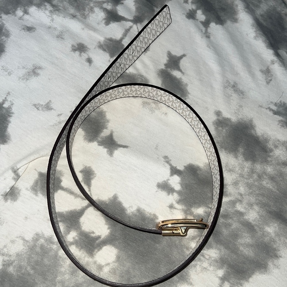 Michael Kors Reversible Belt